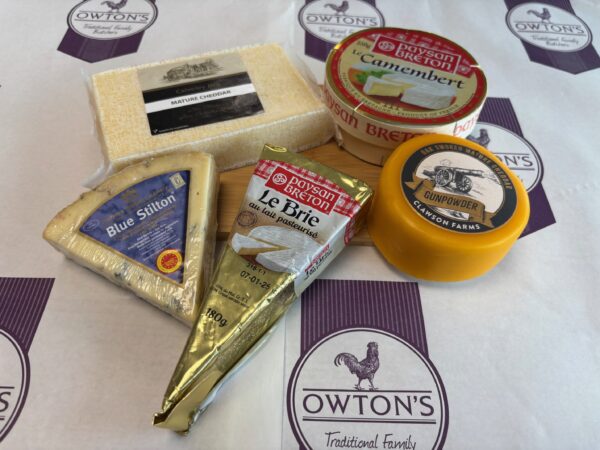 OWTONS CHRISTMAS CHEESEBOARD