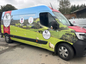 new-owtons-delivery-van